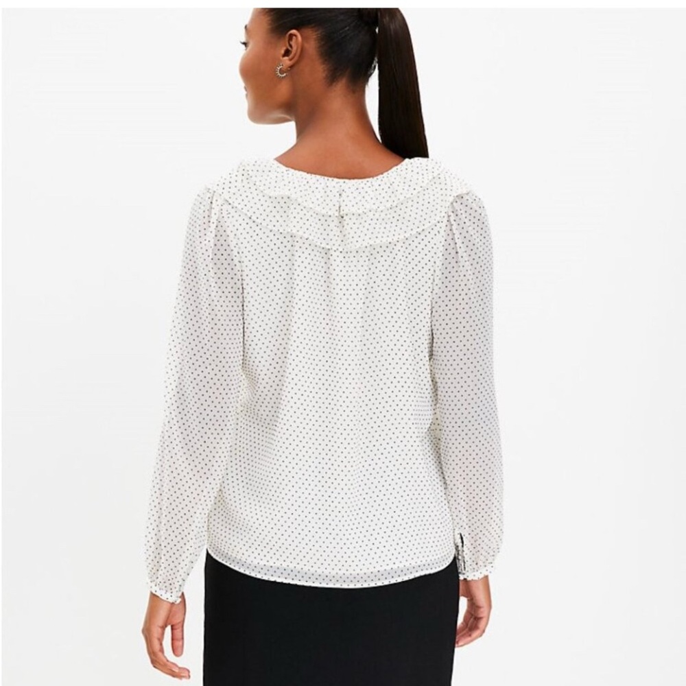 Loft Bundle Euc , 2 Blouses, Size Large - image 3